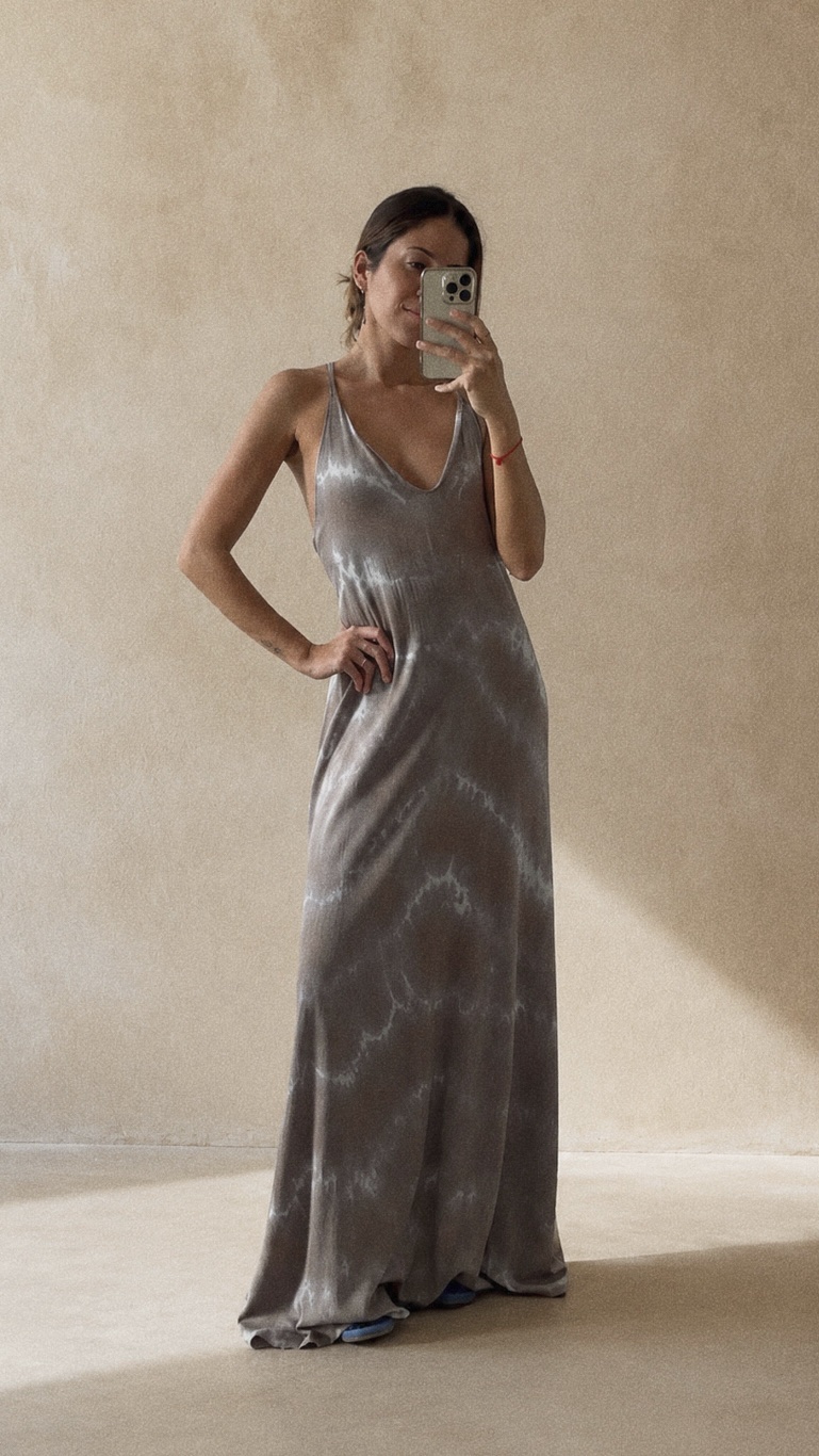 Maxi Maui ~ Grey II